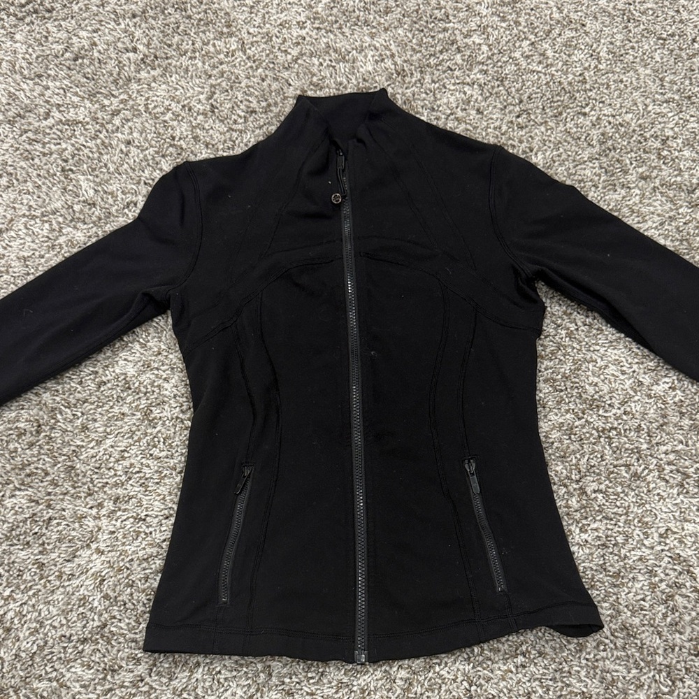 Lululemon Define Jacket size 4 or 6 Black